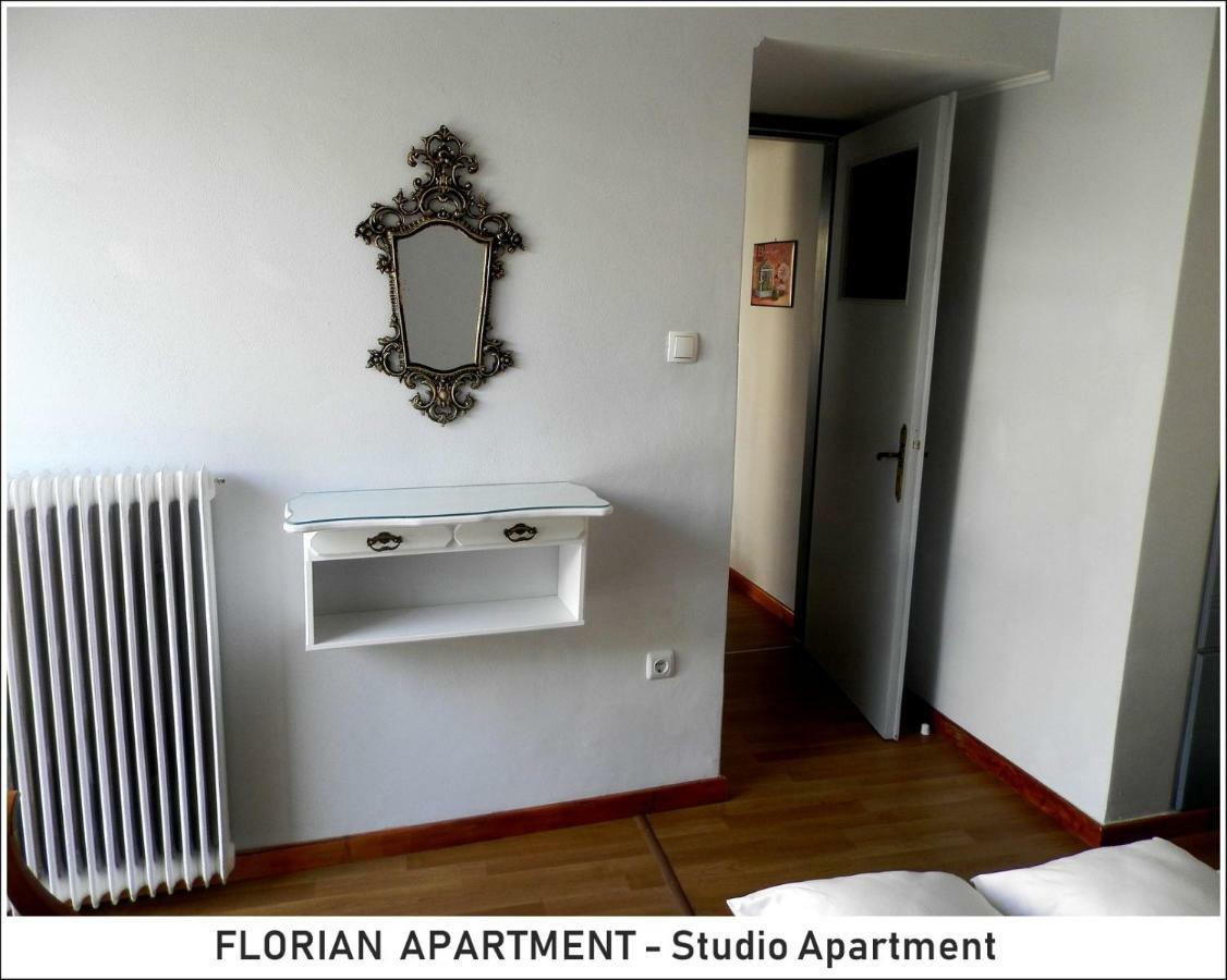 プレベザFlorian Flat Complexアパートメント エクステリア 写真