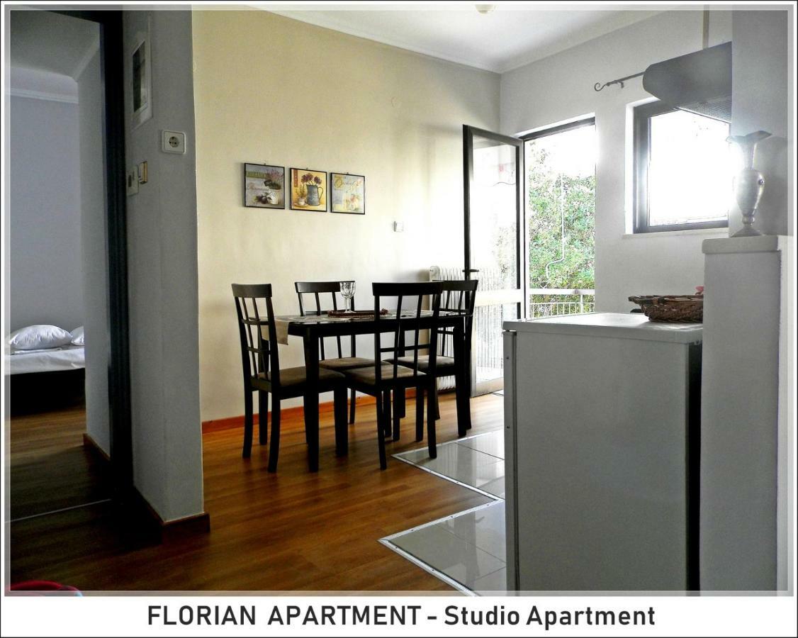 プレベザFlorian Flat Complexアパートメント エクステリア 写真